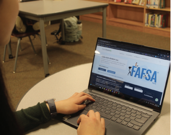 FAFSA issues delay college commitment days